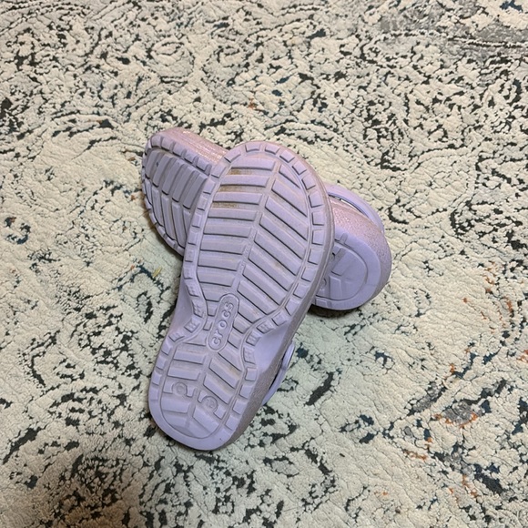 Child’s Crocs size 12 - Picture 2 of 2